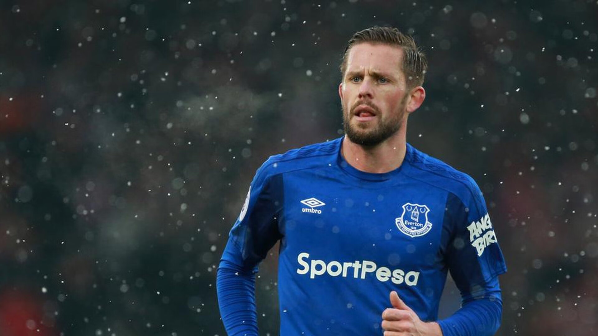 kaiyun中国官方网站-东亚杯国足逆袭 球员技术明显进步，东亚杯国足成绩